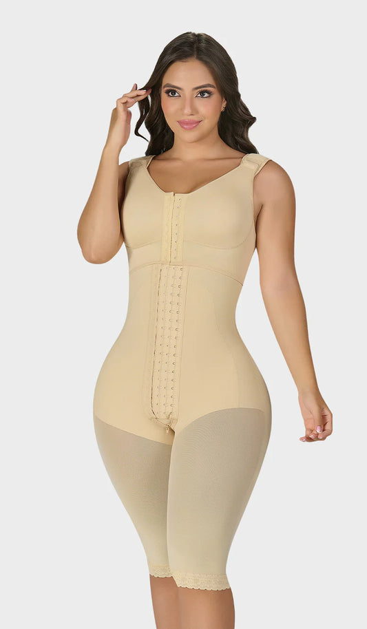 F-00470- Faja tipo reloj de arena con brasier sobrepuesto