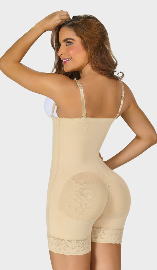 F-0066- Faja corta moldeadora strapless siliconado